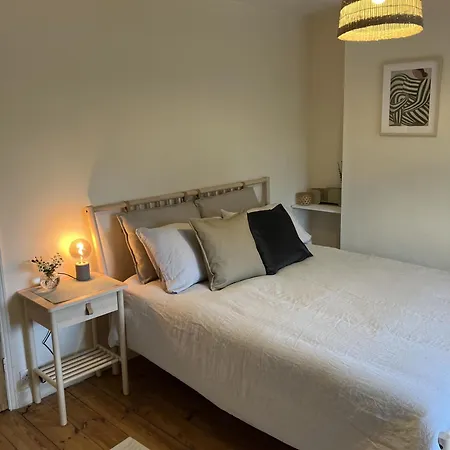 בית נופש 3 Bedroom House In Bedminster Near Wapping Wharf בריסטול