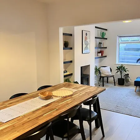 3 Bedroom House In Bedminster Near Wapping Wharf *