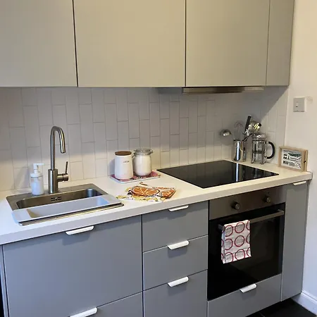 3 Bedroom House In Bedminster Near Wapping Wharf *